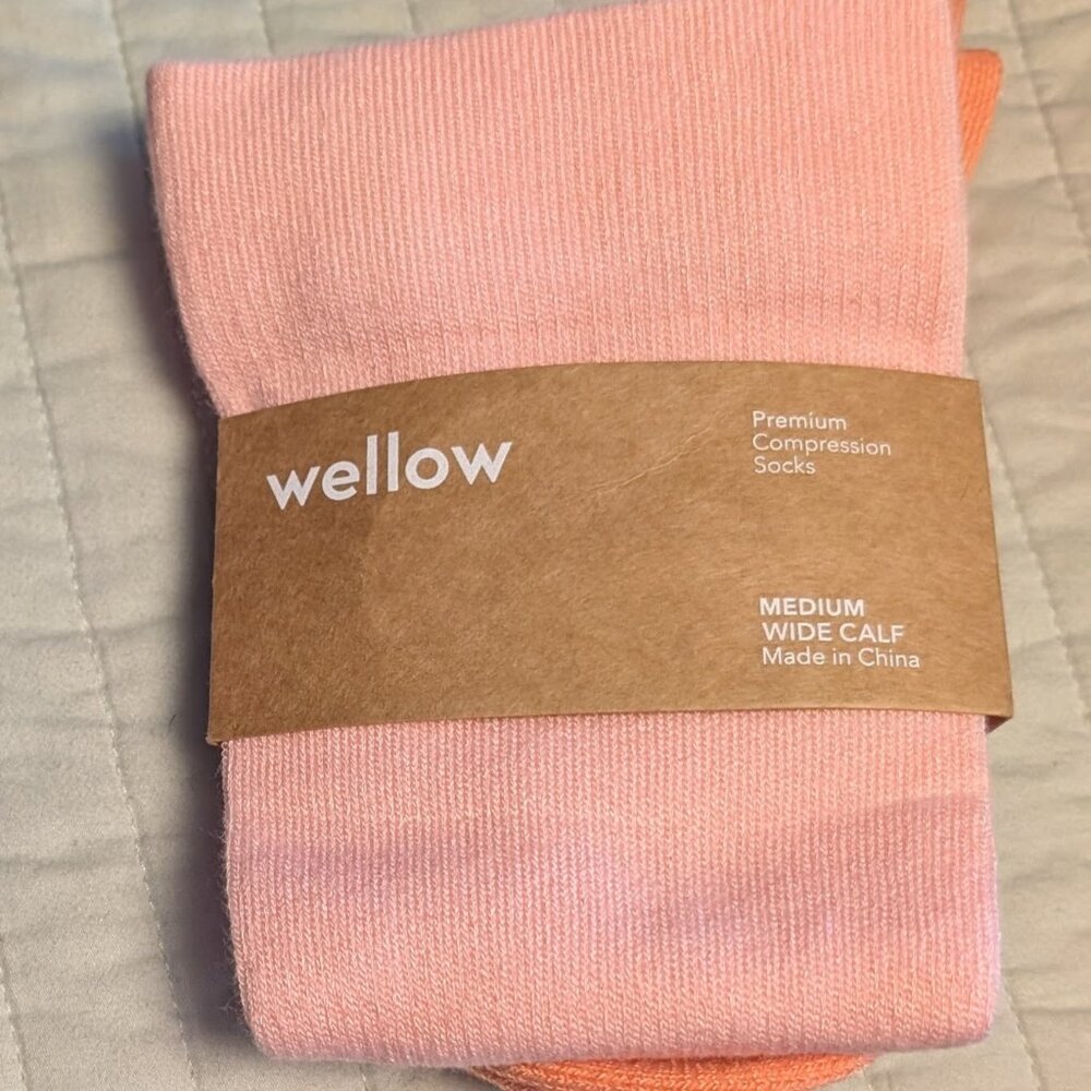 Wellow Premium Wide Calf Compression Socks - Desert Rose